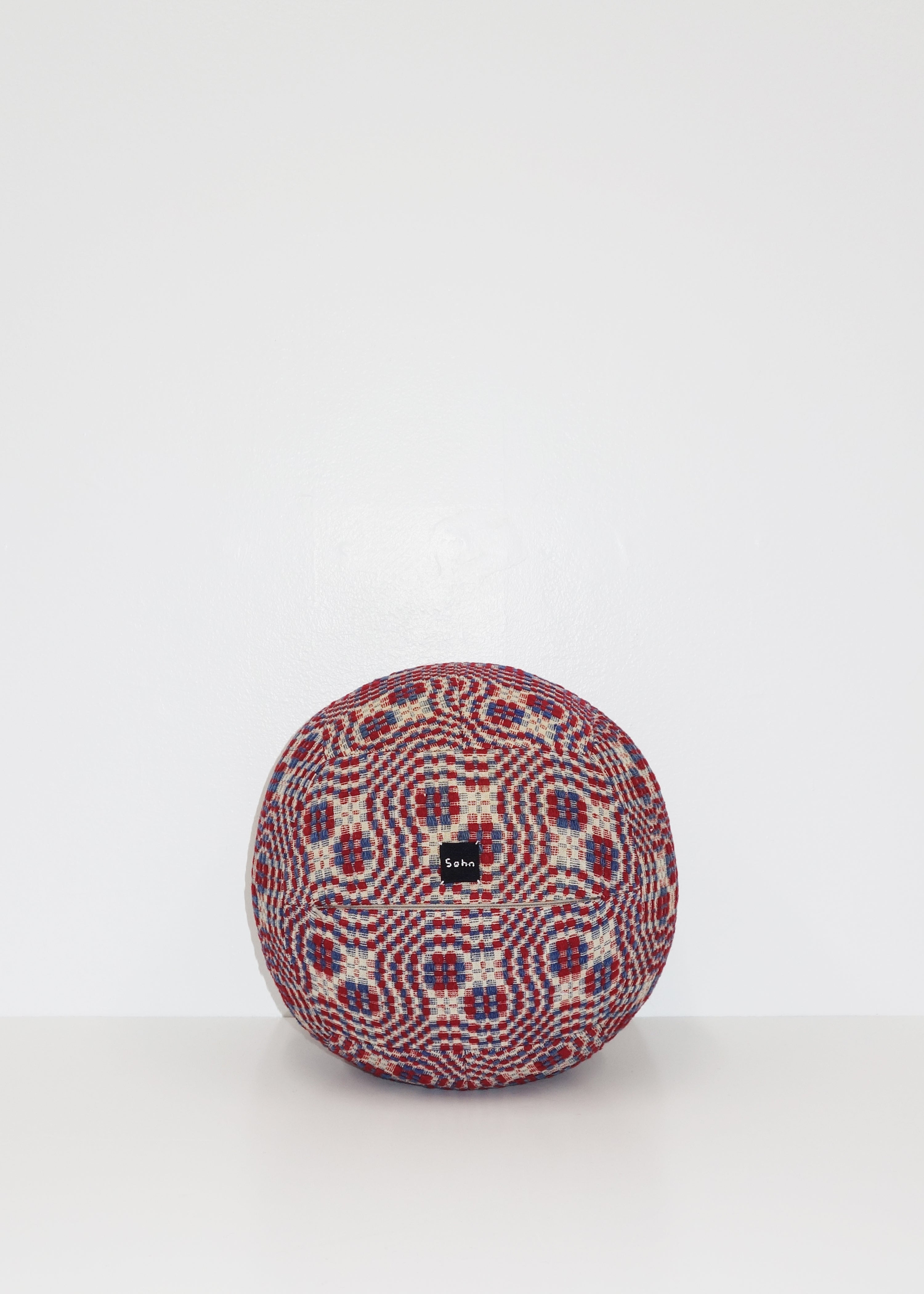 코튼 캔버스 소재의 오른손