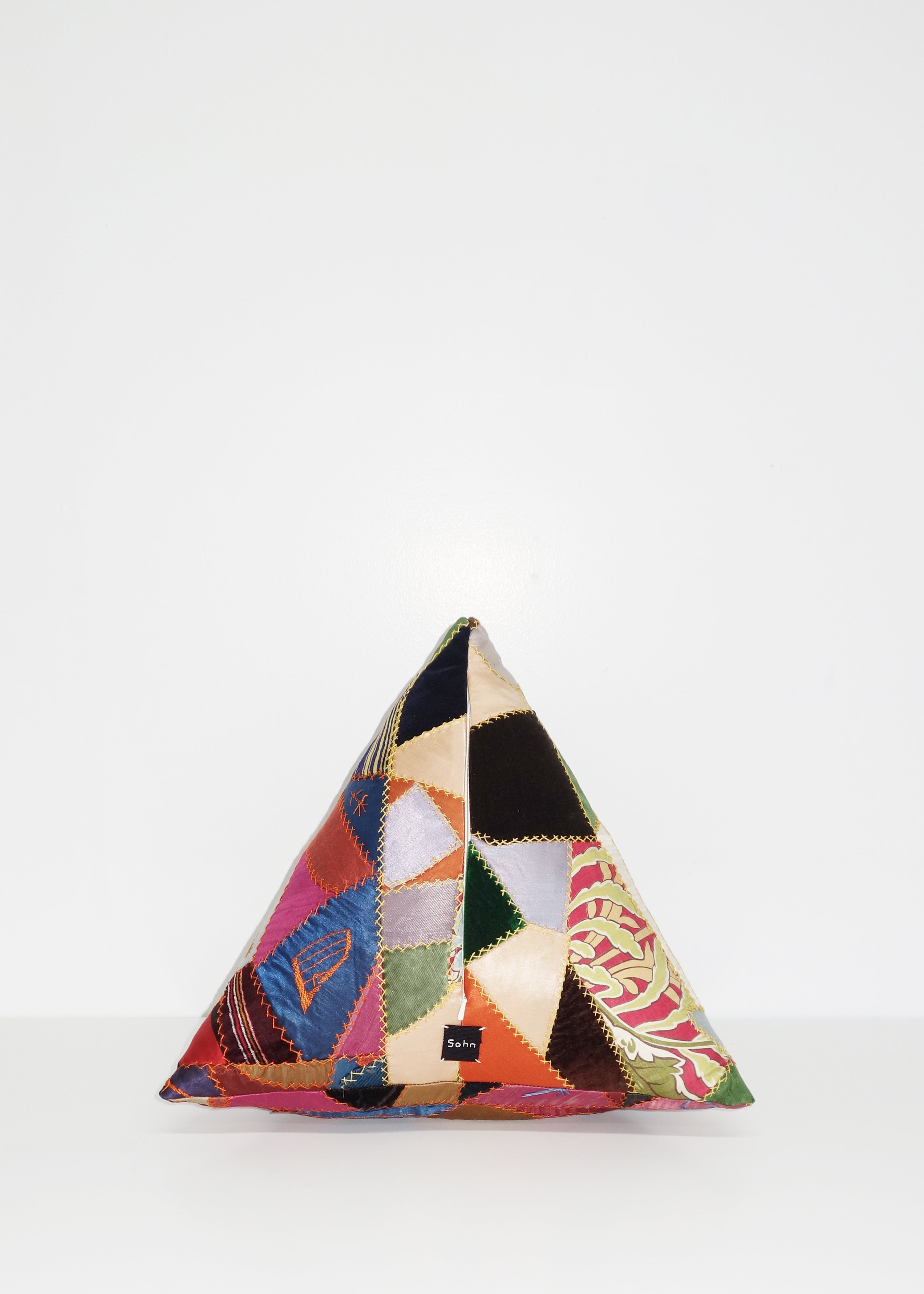 Tetra in Antique Crazy Quilt